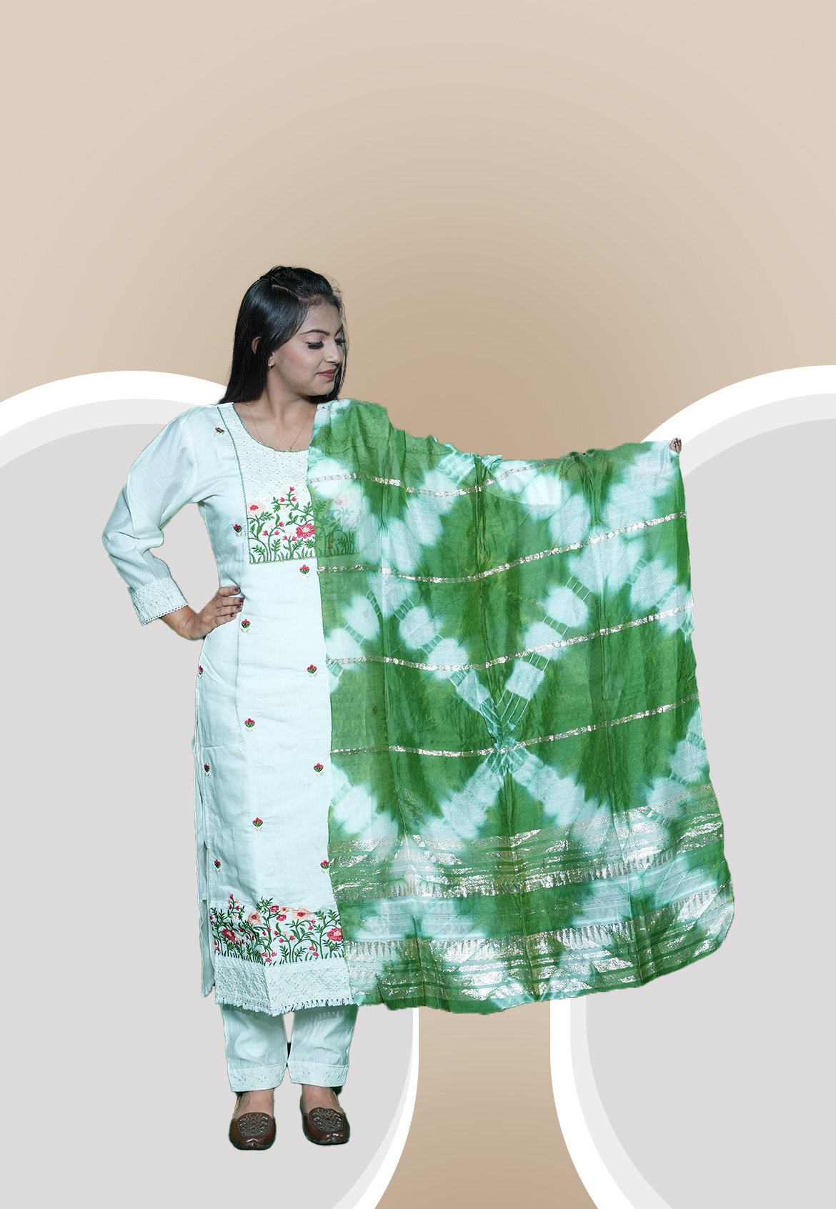 white-green thread work kurta Set - Image 2